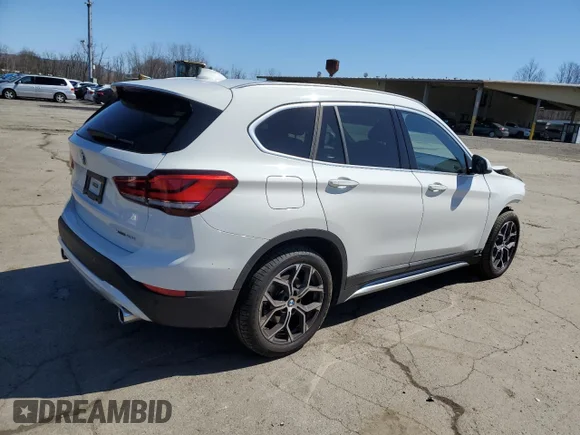 ✅ 2021 BMW X1 xDrive28i • VIN: WBXJG9C04M5T95361 • Lot: 46179513. Wystawiony na Copart z przebiegiem 11 427 mil. Bezpłatny archiwum sprzedaży aukcyjnych z USA i szczegółowy raport historii pojazdu na DreamBid. Zdjęcie 3.