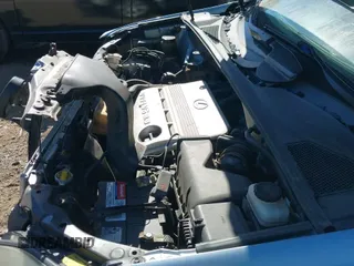 ✅ 2004 Lexus RX 330 • VIN: JTJHA31U140056163 • Lot: 43404166. Listed on IAAI with 192,834 mi. Free auction sales archive from the USA and detailed vehicle history report at DreamBid. Image 20.