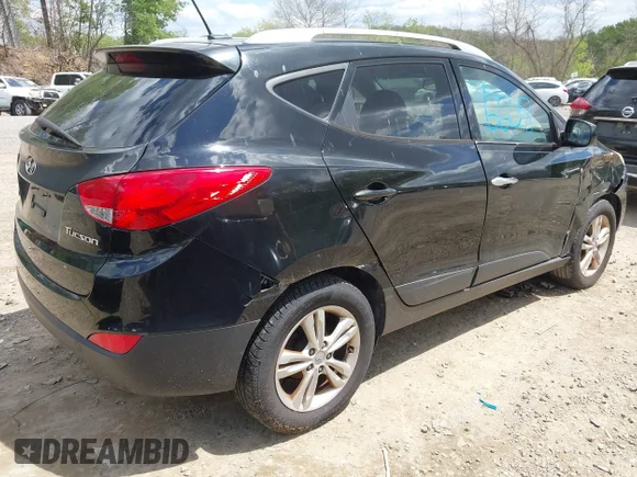 ✅ 2010 Hyundai Tucson Limited • VIN: KM8JU3AC1AU013462 • Lot: 45036608. Wystawiony na IAAI z przebiegiem 160 000 mil. Bezpłatny archiwum sprzedaży aukcyjnych z USA i szczegółowy raport historii pojazdu na DreamBid. Zdjęcie 4.