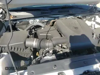 ✅ 2017 Toyota Tacoma SR5 • VIN: 5TFBZ5DN9HX001927 • Lot: 82623785. Listed on Copart with 130,642 mi. Free auction sales archive from the USA and detailed vehicle history report at DreamBid. Image 15.