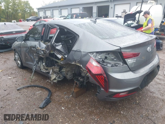 ✅ 2020 Hyundai Elantra SEL • VIN: 5NPD84LF3LH540046 • Lot: 43281613. Wystawiony na IAAI z przebiegiem 134 898 mil. Bezpłatny archiwum sprzedaży aukcyjnych z USA i szczegółowy raport historii pojazdu na DreamBid. Zdjęcie 3.