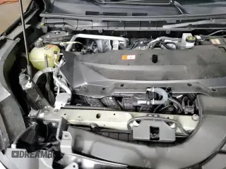 ✅ 2024 Mitsubishi Outlander ES • VIN: JA4J4UA84RZ055512 • Lot: 92436315. Wystawiony na Copart z przebiegiem 18 787 mil. Bezpłatny archiwum sprzedaży aukcyjnych z USA i szczegółowy raport historii pojazdu na DreamBid. Zdjęcie 16.