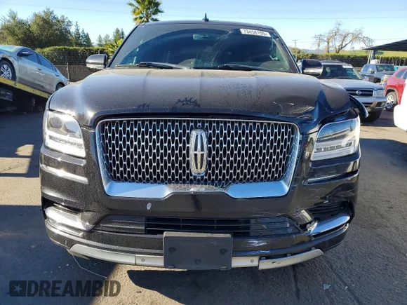 ✅ 2019 Lincoln Navigator Select • VIN: 5LMJJ3JT7KEL14688 • Lot: 79077595. Listed on Copart with 56,929 mi. Free auction sales archive from the USA and detailed vehicle history report at DreamBid. Image 5.