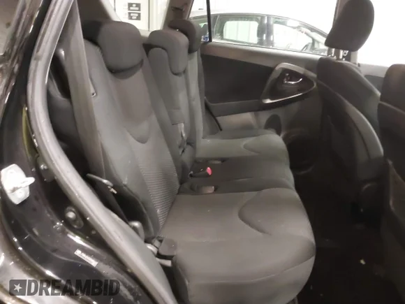 ✅ 2010 Toyota RAV4 Sport • VIN: JTMRK4DV5A5089602 • Lot: 44749438. Wystawiony na IAAI z przebiegiem 189 972 mil. Bezpłatny archiwum sprzedaży aukcyjnych z USA i szczegółowy raport historii pojazdu na DreamBid. Zdjęcie 8.