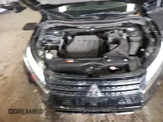 ✅ 2024 Mitsubishi Eclipse Cross LE • VIN: JA4ATVAA8RZ027207 • Lot: 84967925. Listed on Copart with 20,675 mi. Free auction sales archive from the USA and detailed vehicle history report at DreamBid. Image 14.