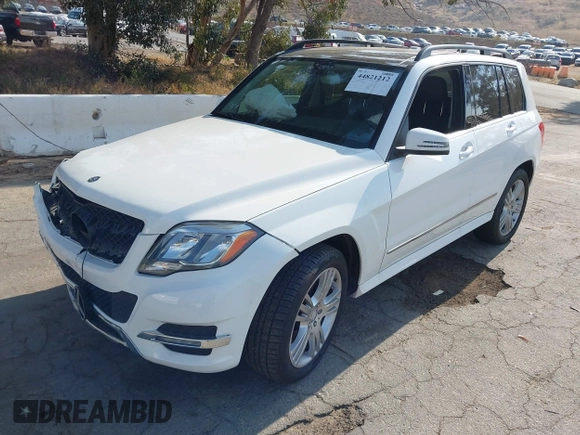 ✅ 2015 Mercedes-Benz GLK 350 • VIN: WDCGG5HB0FG392808 • Lot: 44821212. Wystawiony na IAAI z przebiegiem 86 783 mil. Bezpłatny archiwum sprzedaży aukcyjnych z USA i szczegółowy raport historii pojazdu na DreamBid. Zdjęcie 2.