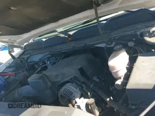 ✅ 2011 Chevrolet Silverado 2500HD Work Truck • VIN: 1GB2CVCG9BZ396373 • Лот: 43598113. Опубликован ранее на IAAI с пробегом 273 698 миль. Бесплатный доступ к архиву аукционных продаж из США и подробный отчёт об истории автомобиля на DreamBid. Изображение 19.