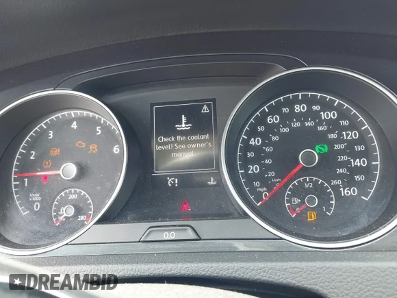 ✅ 2021 Volkswagen Golf TSI • VIN: 3VWG57AU5MM013949 • Lot: 45209744. Wystawiony na IAAI z przebiegiem 39 681 mil. Bezpłatny archiwum sprzedaży aukcyjnych z USA i szczegółowy raport historii pojazdu na DreamBid. Zdjęcie 7.