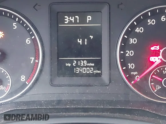 ✅ 2010 Volkswagen Jetta SE • VIN: 3VWRZ7AJ5AM024223 • Lot: 44116444. Listed on IAAI with 134,002 mi. Free auction sales archive from the USA and detailed vehicle history report at DreamBid. Image 7.