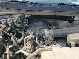 ✅ 2022 Ford F-150 XL • VIN: 1FTMF1EB5NKD82604 • Lot: 67583115. Wystawiony na Copart z przebiegiem 47 866 mil. Bezpłatny archiwum sprzedaży aukcyjnych z USA i szczegółowy raport historii pojazdu na DreamBid. Zdjęcie 15.