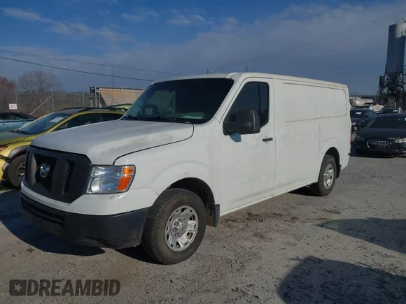 ✅ 2016 Nissan NV SL • VIN: 1N6BF0KYXGN802236 • Lot: 41865403. Wystawiony na IAAI z przebiegiem 111 292 mil. Bezpłatny archiwum sprzedaży aukcyjnych z USA i szczegółowy raport historii pojazdu na DreamBid. Zdjęcie 2.