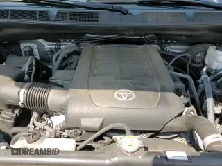 ✅ 2021 Toyota Tundra Limited • VIN: 5TFBY5F14MX046832 • Lot: 66347815. Wystawiony na Copart z przebiegiem 42 172 mil. Bezpłatny archiwum sprzedaży aukcyjnych z USA i szczegółowy raport historii pojazdu na DreamBid. Zdjęcie 13.