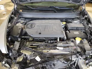 ✅ 2018 Jeep Cherokee Latitude • VIN: 1C4PJLCX2JD531295 • Lot: 90928455. Listed on Copart with 56,852 mi. Free auction sales archive from the USA and detailed vehicle history report at DreamBid. Image 17.