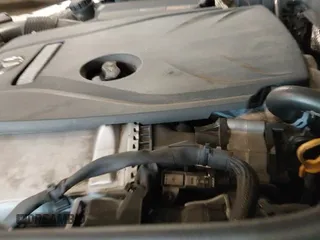 ✅ 2018 Mercedes-Benz C 300 • VIN: WDDWF4KB5JR418913 • Lot: 41405627. Wystawiony na IAAI z przebiegiem 117 779 mil. Bezpłatny archiwum sprzedaży aukcyjnych z USA i szczegółowy raport historii pojazdu na DreamBid. Zdjęcie 19.