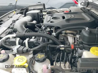 ✅ 2018 Jeep Wrangler Sport • VIN: 1C4GJXAN5JW283573 • Lot: 42489336. Wystawiony na IAAI z przebiegiem 66 890 mil. Bezpłatny archiwum sprzedaży aukcyjnych z USA i szczegółowy raport historii pojazdu na DreamBid. Zdjęcie 20.