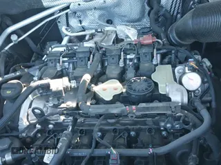 ✅ 2024 Volkswagen Atlas SEL Premium R-Line • VIN: 1V2FE2CA6RC204677 • Lot: 43500461. Wystawiony na IAAI z przebiegiem 28 401 mil. Bezpłatny archiwum sprzedaży aukcyjnych z USA i szczegółowy raport historii pojazdu na DreamBid. Zdjęcie 19.