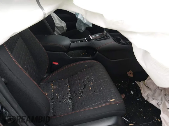 ✅ 2025 Honda HR-V Sport • VIN: 3CZRZ1H57SM711496 • Lot: 44525876. Wystawiony na IAAI z przebiegiem 27 345 mil. Bezpłatny archiwum sprzedaży aukcyjnych z USA i szczegółowy raport historii pojazdu na DreamBid. Zdjęcie 5.