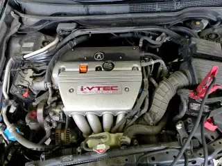 ✅ 2004 Acura TSX • VIN: JH4CL95884C043947 • Lot: 86397134. Listed on Copart with 151,570 mi. Free auction sales archive from the USA and detailed vehicle history report at DreamBid. Image 16.