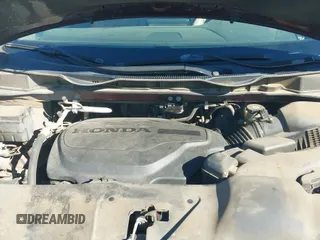 ✅ 2018 Honda Odyssey Touring • VIN: 5FNRL6H83JB010245 • Lot: 43440326. Listed on IAAI with 201,266 mi. Free auction sales archive from the USA and detailed vehicle history report at DreamBid. Image 19.