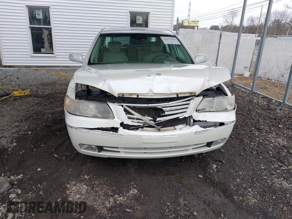 ✅ 2008 Hyundai Azera Limited • VIN: KMHFC46F28A263404 • Lot: 44231131. Wystawiony na IAAI z przebiegiem 157 720 mil. Bezpłatny archiwum sprzedaży aukcyjnych z USA i szczegółowy raport historii pojazdu na DreamBid. Zdjęcie 6.