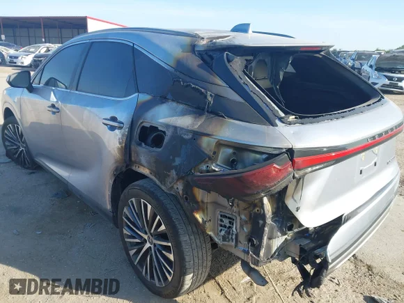 ✅ 2023 Lexus RX 350 • VIN: JTJCHMAA0P2005263 • Лот: 40102658. Опубліковано раніше на IAAI з пробігом Не вказано. Безкоштовний доступ до архіву аукціонних продажів зі США та докладний звіт про історію автомобіля на DreamBid. Зображення 6.