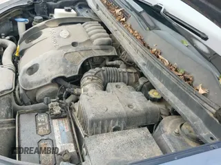 ✅ 2007 Kia Rondo EX • VIN: KNAFG526977096908 • Lot: 42756730. Wystawiony na IAAI z przebiegiem 179 432 mil. Bezpłatny archiwum sprzedaży aukcyjnych z USA i szczegółowy raport historii pojazdu na DreamBid. Zdjęcie 13.