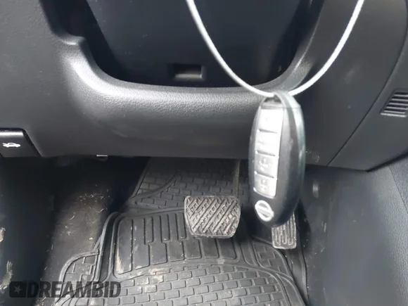 ✅ 2019 Nissan Sentra SV • VIN: 3N1AB7AP2KY221680 • Лот: 44443718. Опубликован ранее на IAAI с пробегом 110 544 миль. Бесплатный доступ к архиву аукционных продаж из США и подробный отчёт об истории автомобиля на DreamBid. Изображение 11.