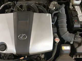 ✅ 2022 Lexus ES 350 • VIN: 58ADZ1B11NU133521 • Лот: 42120415. Опубликован ранее на IAAI с пробегом 13 398 миль. Бесплатный доступ к архиву аукционных продаж из США и подробный отчёт об истории автомобиля на DreamBid. Изображение 19.