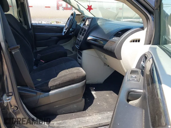 ✅ 2013 Dodge Grand Caravan SE • VIN: 2C4RDGBG5DR680214 • Lot: 42023049. Wystawiony na IAAI z przebiegiem 371 082 mil. Bezpłatny archiwum sprzedaży aukcyjnych z USA i szczegółowy raport historii pojazdu na DreamBid. Zdjęcie 5.