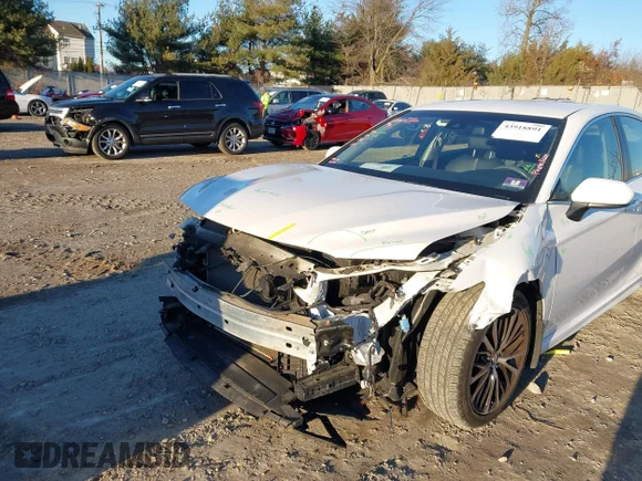 ✅ 2018 Toyota Camry SE • VIN: JTNB11HK6J3009816 • Lot: 43918891. Wystawiony na IAAI z przebiegiem 50 531 mil. Bezpłatny archiwum sprzedaży aukcyjnych z USA i szczegółowy raport historii pojazdu na DreamBid. Zdjęcie 6.