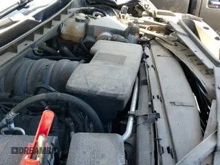 ✅ 2022 GMC Yukon XL SLT • VIN: 1GKS2GKDXNR134694 • Lot: 41475723. Wystawiony na IAAI z przebiegiem 52 579 mil. Bezpłatny archiwum sprzedaży aukcyjnych z USA i szczegółowy raport historii pojazdu na DreamBid. Zdjęcie 21.