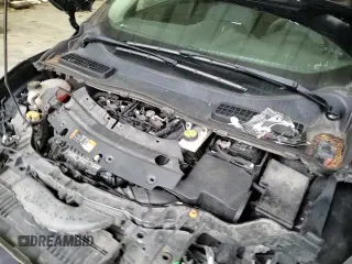 ✅ 2019 Ford Escape SE • VIN: 1FMCU9GD7KUC06115 • Lot: 91668825. Wystawiony na Copart z przebiegiem 100 337 mil. Bezpłatny archiwum sprzedaży aukcyjnych z USA i szczegółowy raport historii pojazdu na DreamBid. Zdjęcie 15.