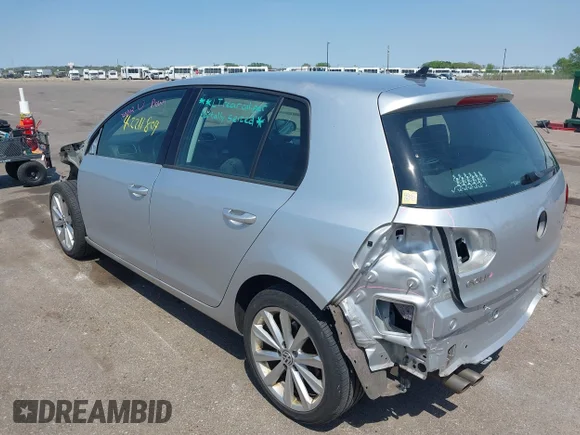 ✅ 2014 Volkswagen Golf TDI w/Sunroof & Nav • VIN: WVWNM7AJ9EW007463 • Lot: 42211804. Listed on IAAI with 62,381 mi. Free auction sales archive from the USA and detailed vehicle history report at DreamBid. Image 3.