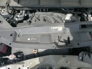 ✅ 2022 Toyota Highlander XLE • VIN: 5TDHZRBH5NS588711 • Lot: 72043085. Wystawiony na Copart z przebiegiem 13 695 mil. Bezpłatny archiwum sprzedaży aukcyjnych z USA i szczegółowy raport historii pojazdu na DreamBid. Zdjęcie 14.