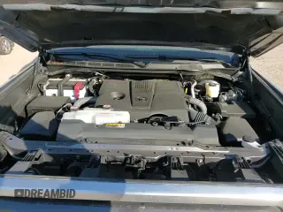 ✅ 2025 Toyota Tundra Limited • VIN: 5TFJA5DB8SX238702 • Lot: 85550555. Listed on Copart with 4,137 mi. Free auction sales archive from the USA and detailed vehicle history report at DreamBid. Image 16.