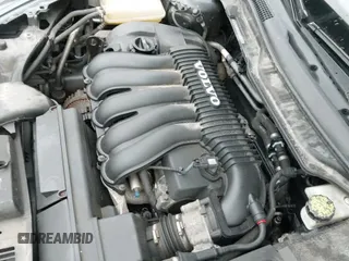 ✅ 2010 Volvo S40 • VIN: YV1390MS0A2486372 • Лот: 43743622. Опубликован ранее на IAAI с пробегом 117 298 миль. Бесплатный доступ к архиву аукционных продаж из США и подробный отчёт об истории автомобиля на DreamBid. Изображение 12.