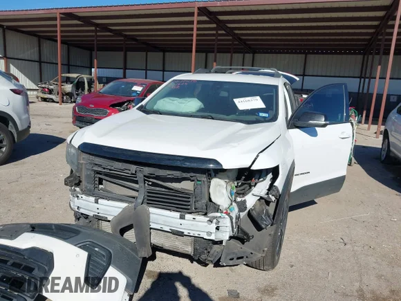 ✅ 2022 GMC Acadia SLE • VIN: 1GKKNKL45NZ146969 • Lot: 44168379. Wystawiony na IAAI z przebiegiem 46 026 mil. Bezpłatny archiwum sprzedaży aukcyjnych z USA i szczegółowy raport historii pojazdu na DreamBid. Zdjęcie 6.