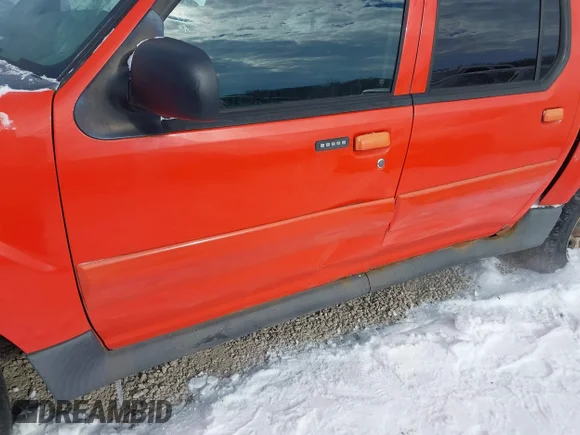 ✅ 2004 Ford Explorer Sport Trac XLS • VIN: 1FMZU77K04UB34710 • Lot: 43933011. Listed on IAAI with 211,306 mi. Free auction sales archive from the USA and detailed vehicle history report at DreamBid. Image 6.