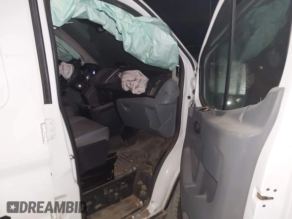 ✅ 2018 Ford Transit • VIN: 1FTYE1ZM2JKB50598 • Lot: 43315585. Wystawiony na IAAI z przebiegiem 183 476 mil. Bezpłatny archiwum sprzedaży aukcyjnych z USA i szczegółowy raport historii pojazdu na DreamBid. Zdjęcie 5.