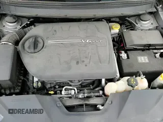 ✅ 2019 Jeep Cherokee Latitude • VIN: 1C4PJMCX0KD388614 • Lot: 87236935. Wystawiony na Copart z przebiegiem 101 745 mil. Bezpłatny archiwum sprzedaży aukcyjnych z USA i szczegółowy raport historii pojazdu na DreamBid. Zdjęcie 16.