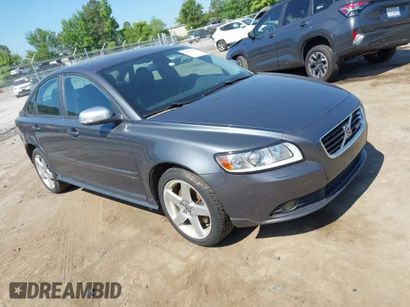 2010 Volvo S40 R-Design
