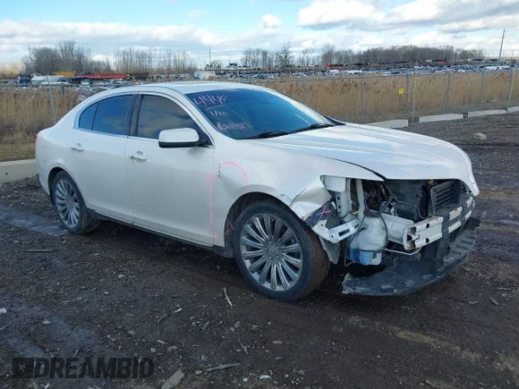 ✅ 2014 Lincoln MKS • VIN: 1LNHL9DK5EG612795 • Лот: 41423252. Опубліковано раніше на IAAI з пробігом 151 117 миль. Безкоштовний доступ до архіву аукціонних продажів зі США та докладний звіт про історію автомобіля на DreamBid. Зображення 1.