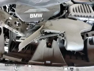 ✅ 2019 BMW X1 xDrive28i • VIN: WBXHT3C56K5L37316 • Lot: 91352925. Wystawiony na Copart z przebiegiem 19 617 mil. Bezpłatny archiwum sprzedaży aukcyjnych z USA i szczegółowy raport historii pojazdu na DreamBid. Zdjęcie 16.