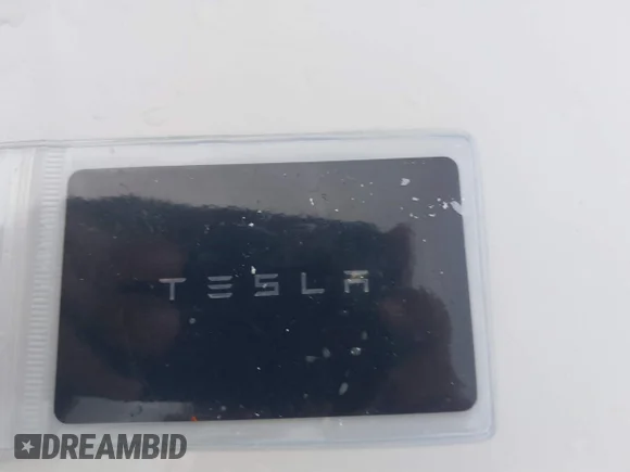 ✅ 2022 Tesla Model S Plaid • VIN: 5YJSA1E64NF496812 • Lot: 40927668. Listed on IAAI with Not provided. Free auction sales archive from the USA and detailed vehicle history report at DreamBid. Image 11.