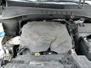 ✅ 2019 Kia Sorento EX • VIN: 5XYPHDA5XKG605939 • Lot: 45584555. Wystawiony na Copart z przebiegiem 83 877 mil. Bezpłatny archiwum sprzedaży aukcyjnych z USA i szczegółowy raport historii pojazdu na DreamBid. Zdjęcie 17.