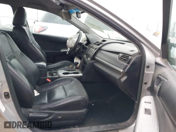 ✅ 2013 Toyota Camry SE • VIN: 4T1BF1FK4DU293062 • Lot: 44218383. Wystawiony na IAAI z przebiegiem 178 291 mil. Bezpłatny archiwum sprzedaży aukcyjnych z USA i szczegółowy raport historii pojazdu na DreamBid. Zdjęcie 5.