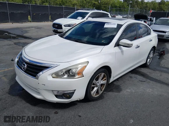 ✅ 2013 Nissan Altima SV • VIN: 1N4AL3AP8DC199768 • Lot: 45036968. Wystawiony na IAAI z przebiegiem 202 587 mil. Bezpłatny archiwum sprzedaży aukcyjnych z USA i szczegółowy raport historii pojazdu na DreamBid. Zdjęcie 2.