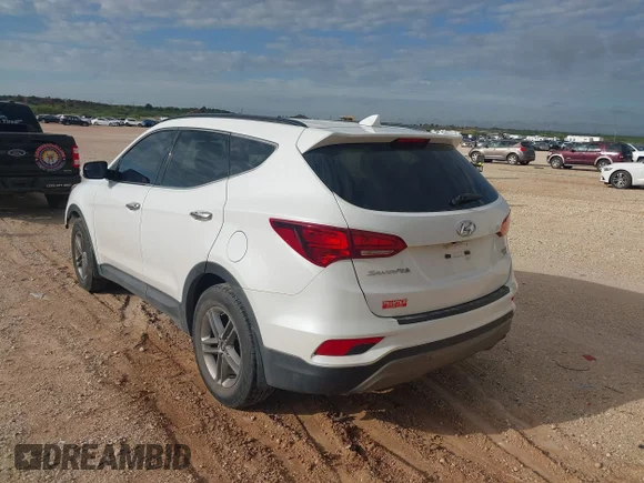 ✅ 2017 Hyundai Santa Fe 2.4L • VIN: 5NMZUDLBXHH010370 • Lot: 45626960. Wystawiony na IAAI z przebiegiem 100 071 mil. Bezpłatny archiwum sprzedaży aukcyjnych z USA i szczegółowy raport historii pojazdu na DreamBid. Zdjęcie 3.
