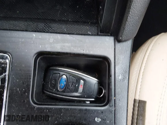 ✅ 2018 Subaru Outback Limited • VIN: 4S4BSENC0J3239529 • Лот: 45332043. Опубликован ранее на IAAI с пробегом 152 727 миль. Бесплатный доступ к архиву аукционных продаж из США и подробный отчёт об истории автомобиля на DreamBid. Изображение 11.