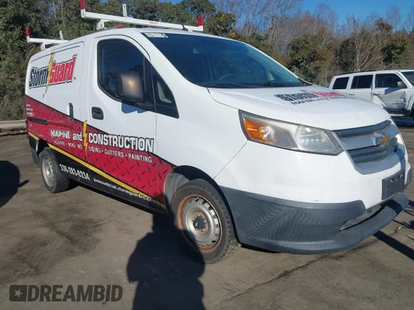 ✅ 2015 Chevrolet City Express Cargo LS • VIN: 3N63M0YN4FK722281 • Lot: 43911748. Wystawiony na IAAI z przebiegiem 124 543 mil. Bezpłatny archiwum sprzedaży aukcyjnych z USA i szczegółowy raport historii pojazdu na DreamBid. Zdjęcie 1.
